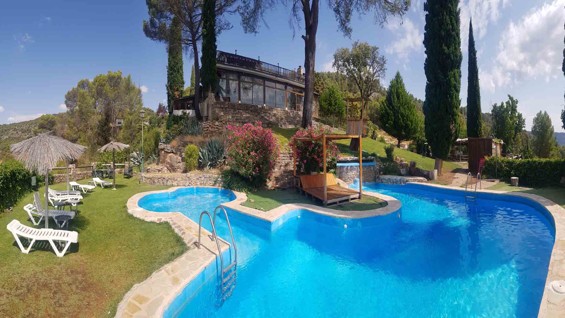 Hotel pantano entrepeñas, actividades acuáticas, piscina, barbacoa