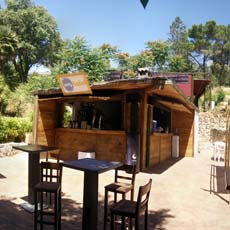 Hotel pantano entrepeñas, actividades acuáticas, piscina, barbacoa