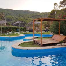 Hotel pantano entrepeñas, actividades acuáticas, piscina, barbacoa