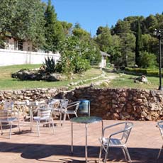 Hotel pantano entrepeñas, actividades acuáticas, piscina, barbacoa